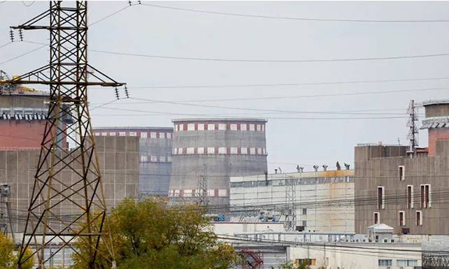 Ukrainian nuclear plant without power after Russian strike