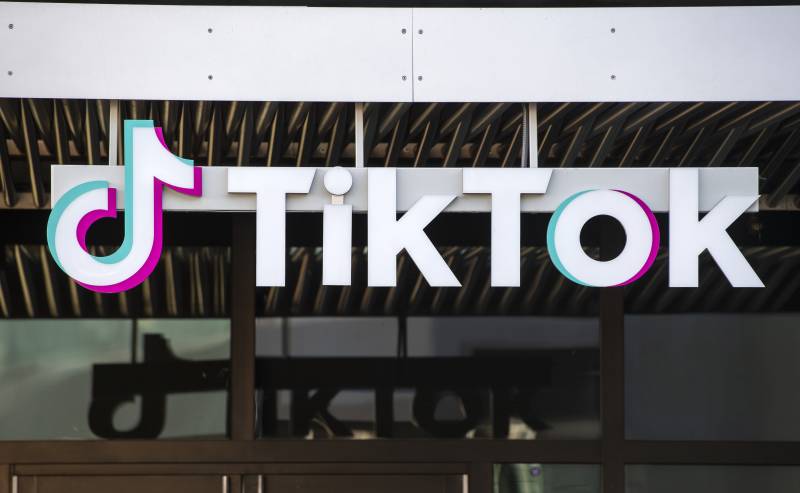 China says US 'suppressing' TikTok after ban ultimatum