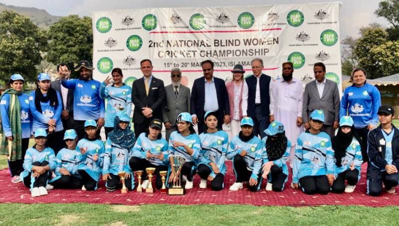 Australia supports cricket training for blind women