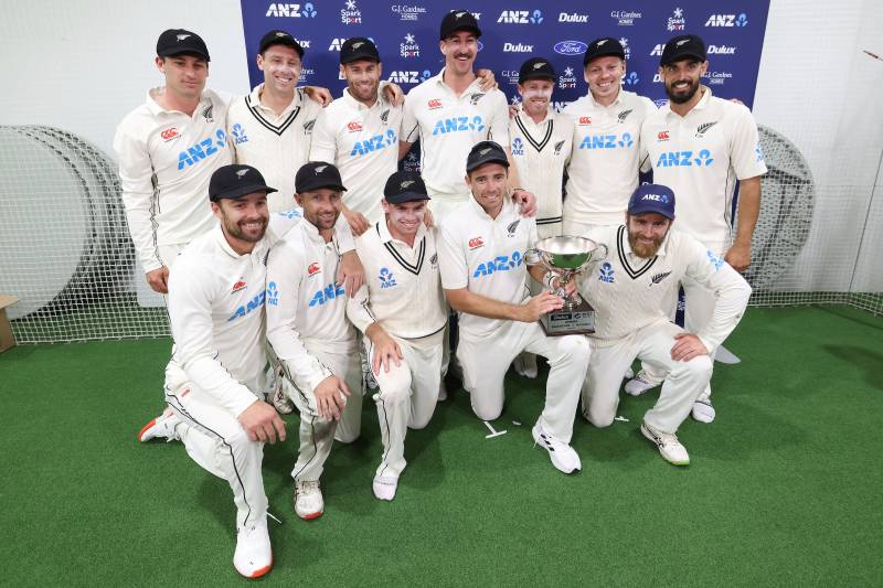 New Zealand demolish Sri Lanka to sweep Test series