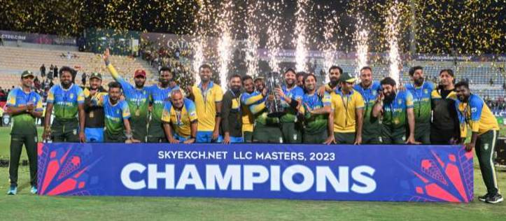 Shahid Afridi’s team Asia Lions win Legends League trophy in Qatar