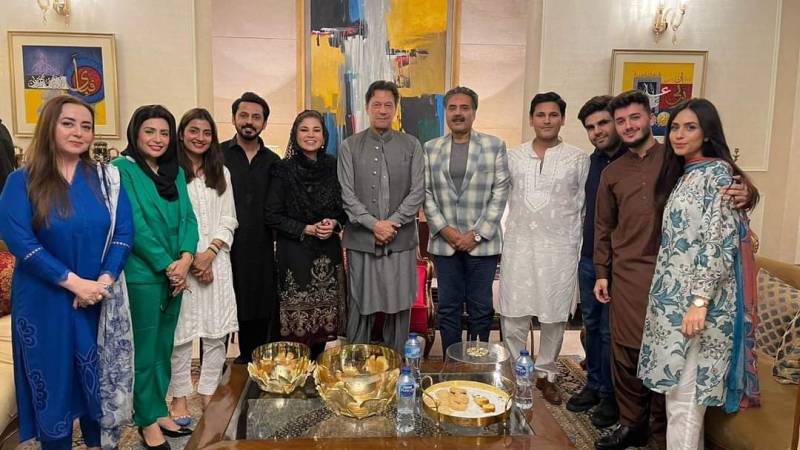 Showbiz celebrities show solidarity with Imran Khan