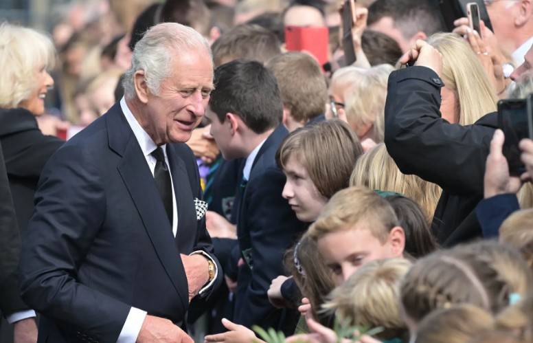 Germany rolls out red carpet for Charles III's first foreign visit