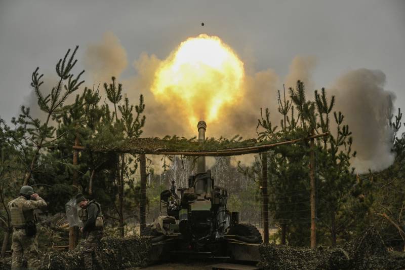 Ukrainian servicemen fire with a TRF-1 155mm at Russian positions amid Russian invasion of Ukraine. AFP