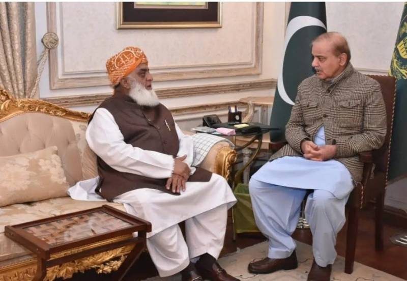 Fazl meets PM Shehbaz to discuss KP, Punjab elections 