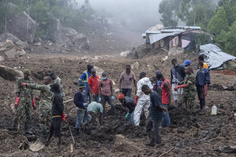 Malawi's cyclone toll to reach 1,200 as hopes fade