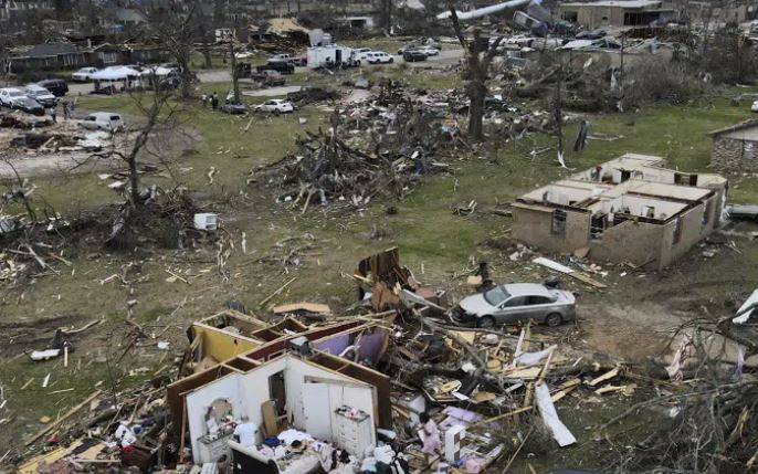 Dangerous storms, tornadoes forecast for US Midwest, South