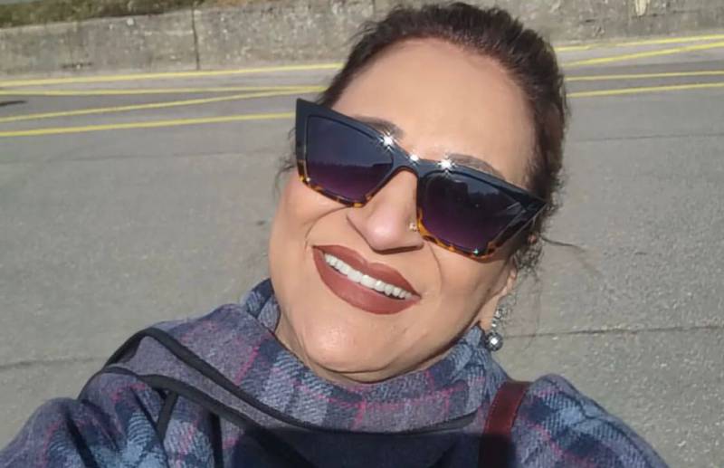 Bushra Ansari at 66 develops passion for BEAUTY FILTERS