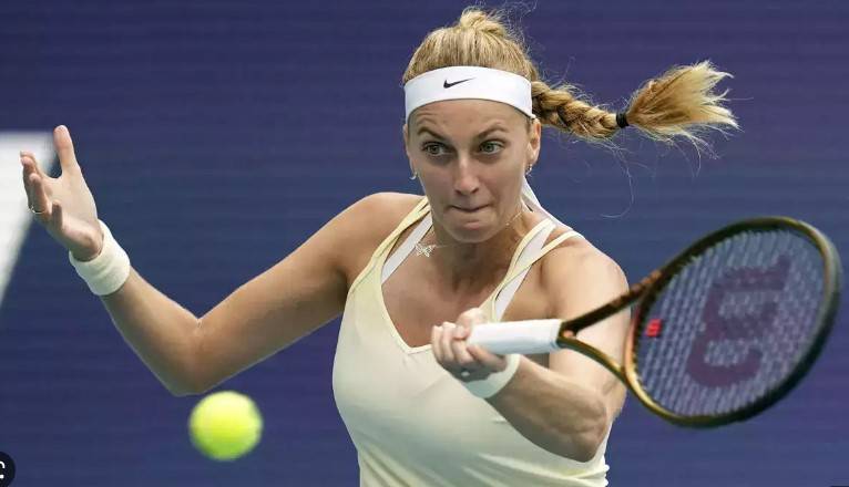 Kvitova downs Cirstea to reach Miami Open final