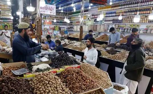 Inflation at 50-year high in crisis-hit Pakistan