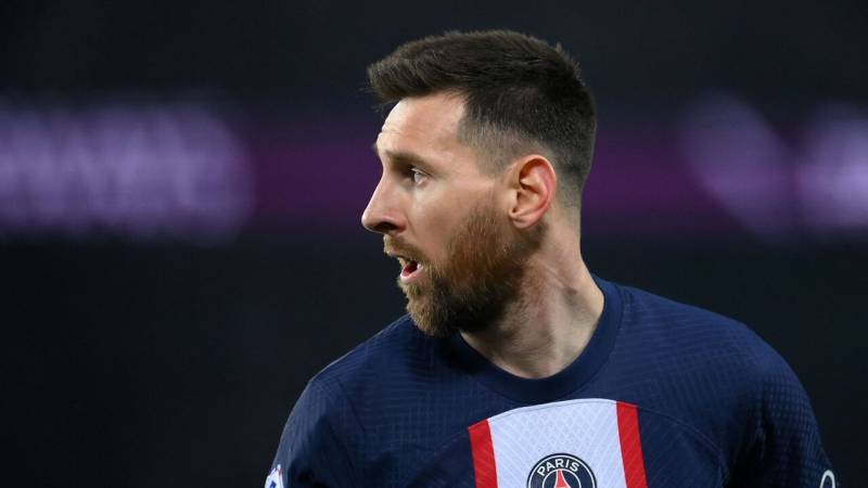 Messi jeered as PSG suffer another home defeat