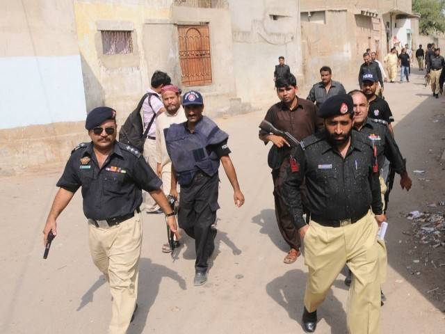 SHO killed in Kandhkot shootout with dacoits