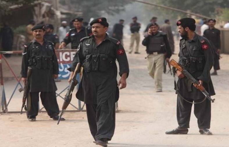 Two martyred as terrorists target Kohat police