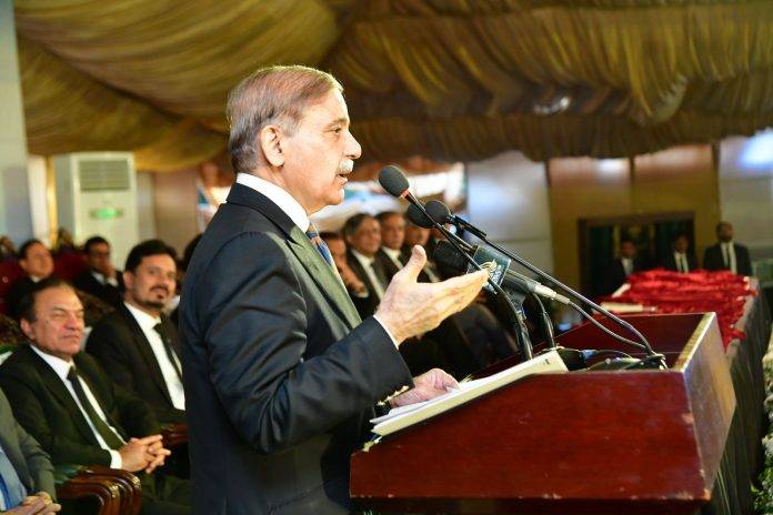 PM says will accept ruling of Supreme Court's full bench