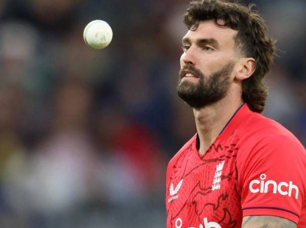 England's Topley exits IPL after shoulder injury