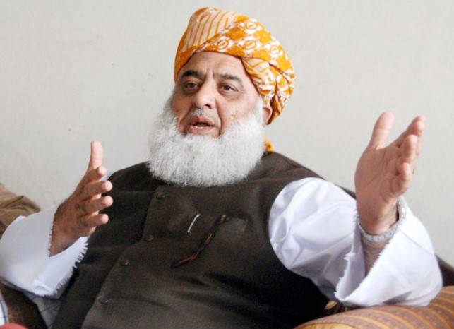 Maulana Fazl also joins litany, demands CJP to step down