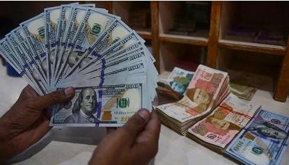 Pakistani rupee tumbles against US dollar in interbank trading 