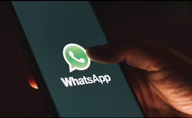 WhatsApp is working on a SECRET companion mode