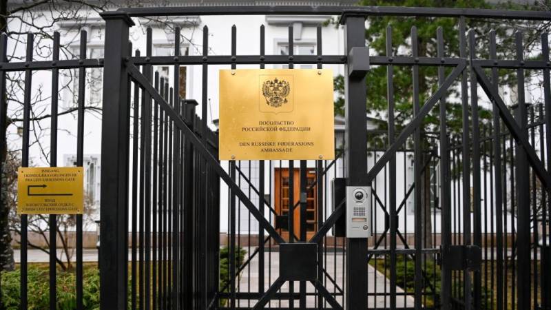 Norway expels 15 'intel officers' at Russian embassy