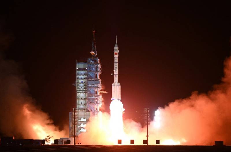 China rocket launch sends debris into sea near Taiwan