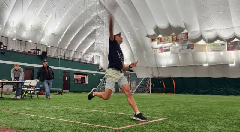 Paper plane designed by Boeing engineers breaks world distance record: report  