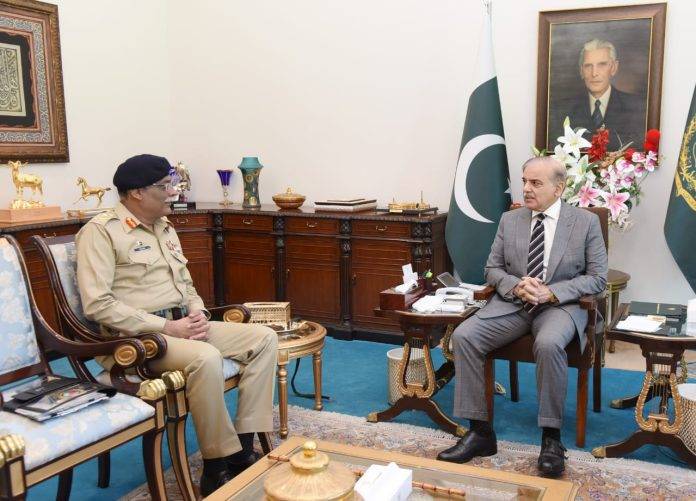 CJCSC General Sahir Shamshad calls on Shehbaz Sharif