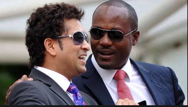 Lara, Tendulkar with gates at Sydney Cricket Ground