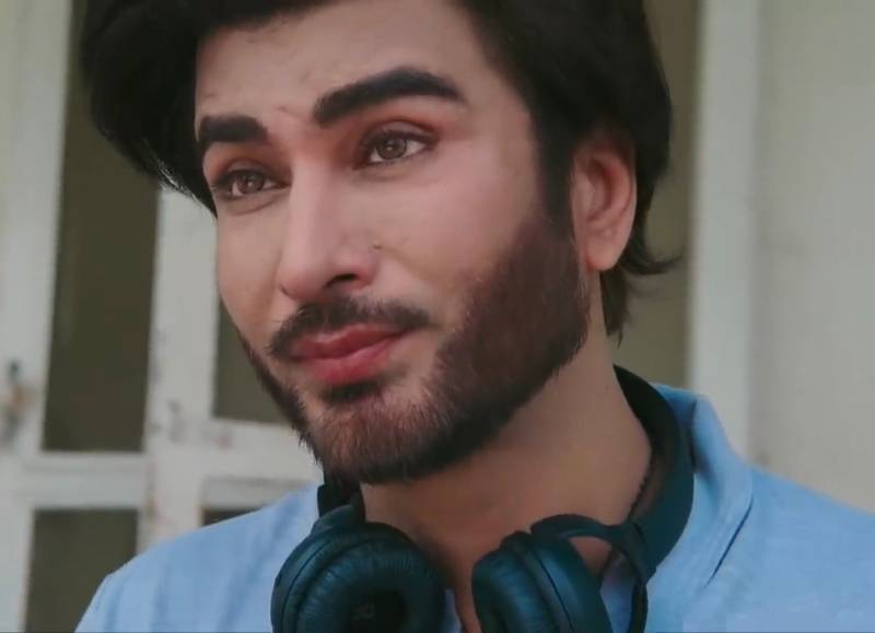 Imran Abbas’ cakey foundation and filled-in brows worry netizens