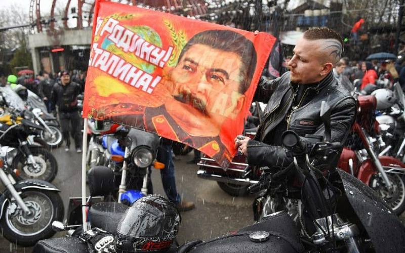 Pro-Putin bikers launch rally bound for Berlin