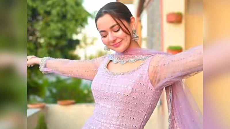 Hania Aamir returning to her former DIVA-MODE has provoked inspiration 