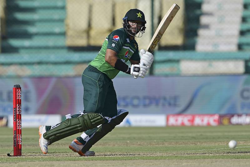 Imam, Babar guide Pakistan to 287-6 in third New Zealand ODI