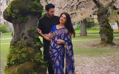 Reham Khan’s love-filled clicks with husband Mirza Bilal wins internet