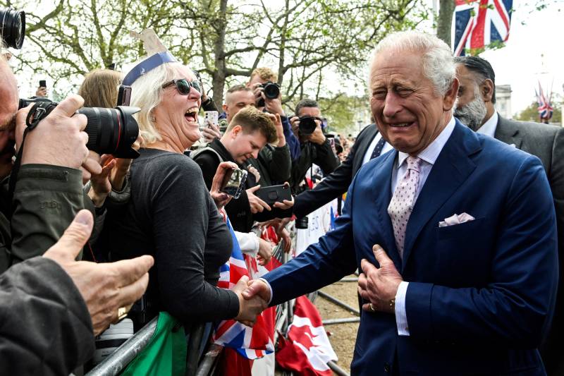 King Charles greets royal fans as coronation buzz builds