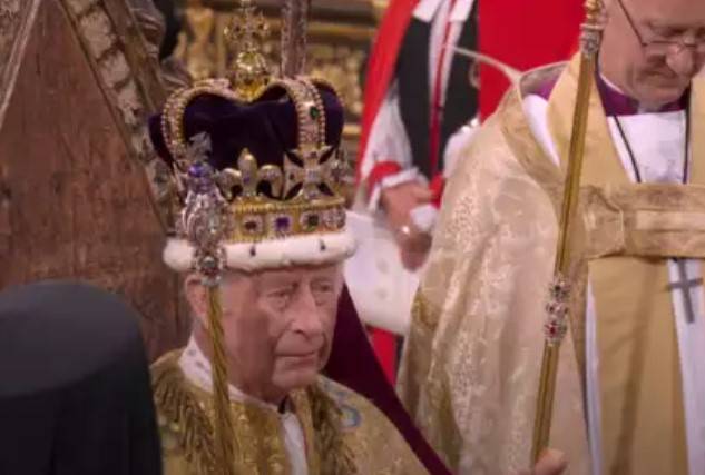 Charles III crowned as new British King