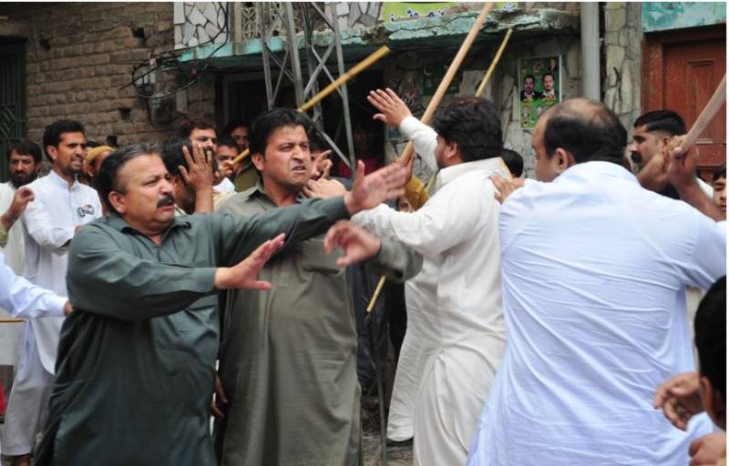 Supporters of PPP, independent contestant clash during Hyderabad poll