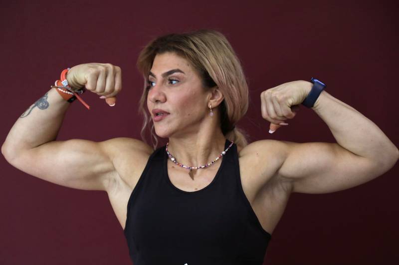 Iraqi Kurdish bodybuilder breaks down gender barriers