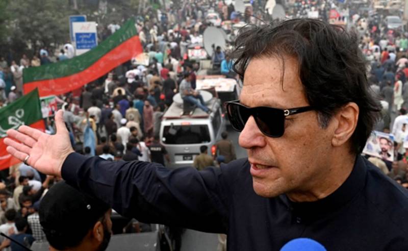 Arrest hinders Imran Khan's path to second Pakistan innings