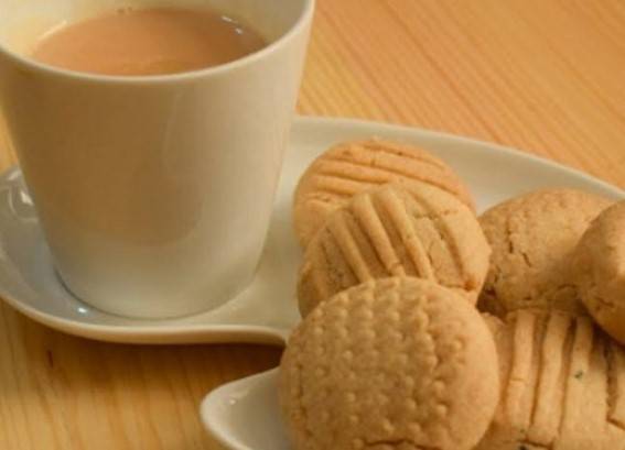 Five reasons one should not eat biscuits with tea