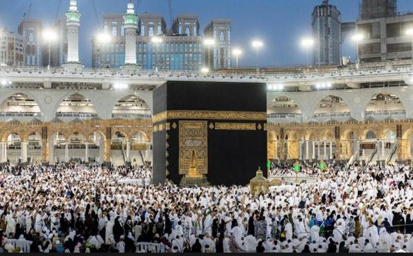 Tourist visa-holders not allowed to perform Hajj