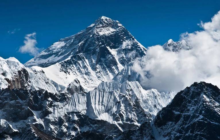 Moldovan climber dies on Mount Everest