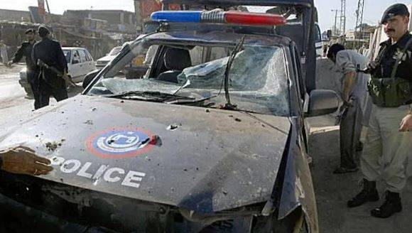 Citizen martyred as police patrol bombed in Tank