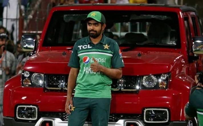 Babar Azam warned to change car’s ‘illegal’ number plate