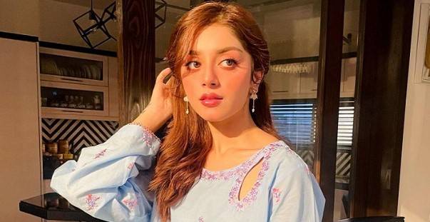 Alizeh Shah expresses ‘RAYS OF SUNSHINE’ in latest clicks