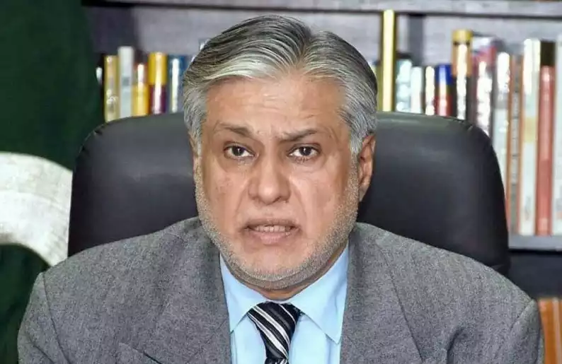 First apology then talks, Dar tells Imran