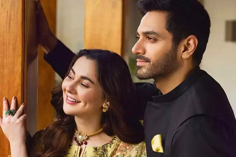 Hania & Wahaj’s latest VIRAL CLICKS hint at devotion & intimacy