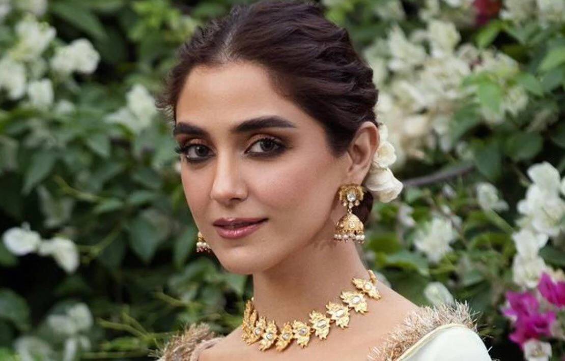 Loadshedding-hit Maya Ali goes innovative to FRYING-PAN her dress