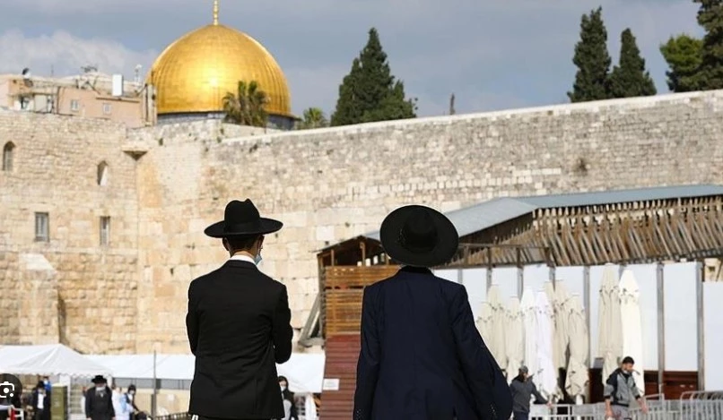 The Israelis set for new Jewish temple on Al-Aqsa site