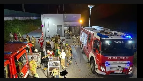 200 train passengers evacuated from Austrian tunnel after fire