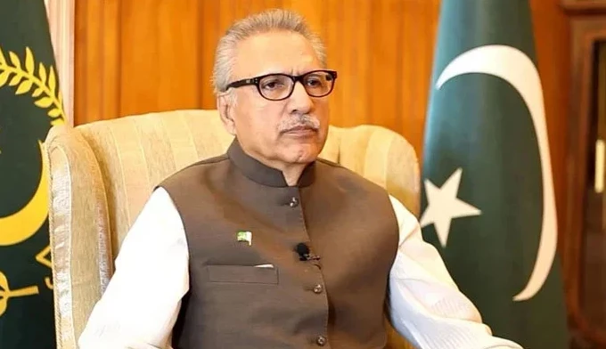 SC Registrar’s Office raises objections to plea seeking President Alvi’s disqualification