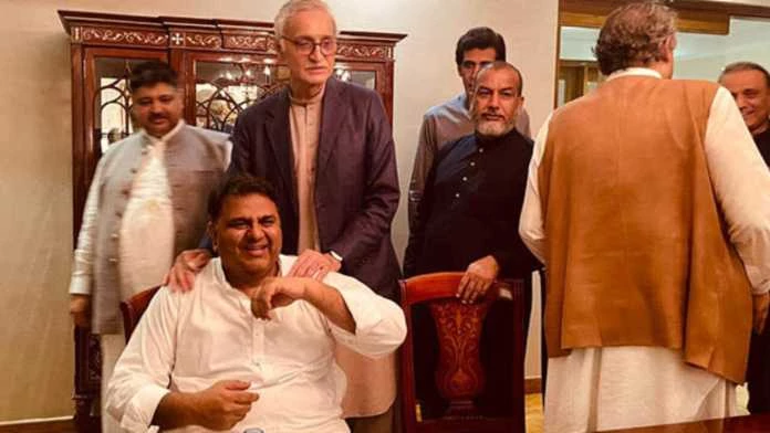 Fawad contacts 13 PTI leaders to join Tareen's new party